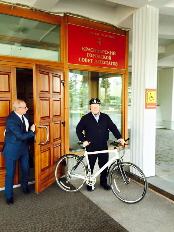 Красноярские бизнесмены поддержали всероссийскую акцию «На работу на велосипеде» 4