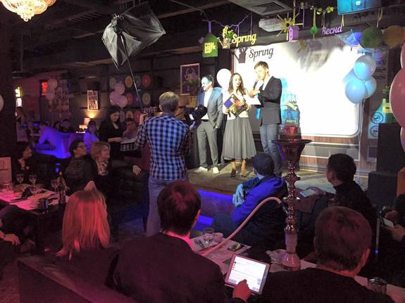 В Красноярске учредили премию для интернет-троллей и активных пользователей Фейсбука
  1
