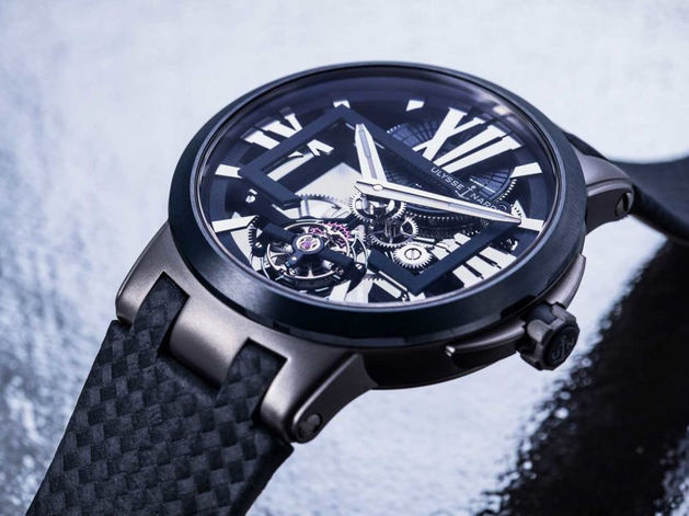 В Красноярске представили Executive Skeleton Tourbillon