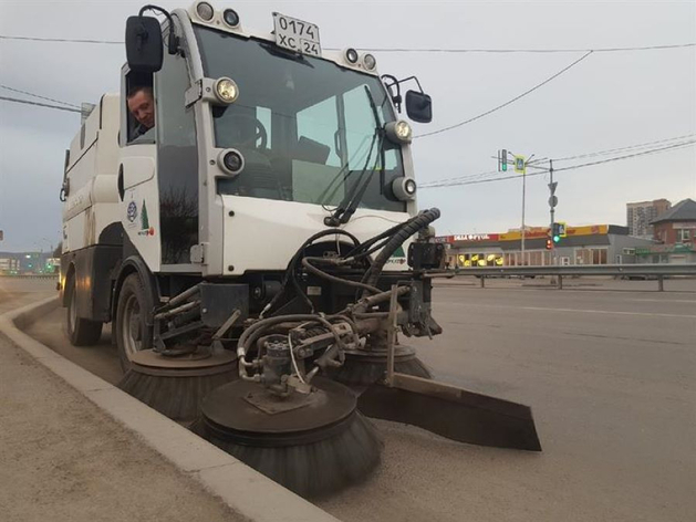 В Красноярске ищут подрядчика для борьбы с пылью на улицах
