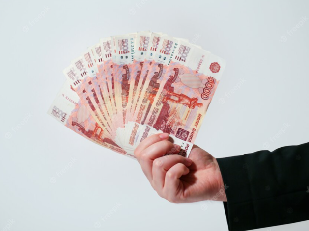 В Красноярском крае в банках стало меньше фальшивых денег