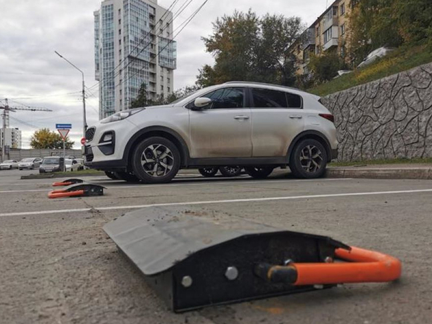 В центре Красноярска заработают еще две платные парковки