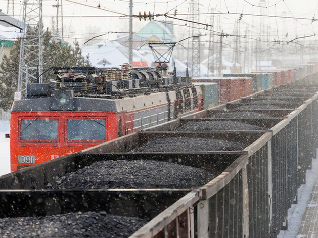 Со станций КрасЖД за год отправили более 80 млн тонн грузов

