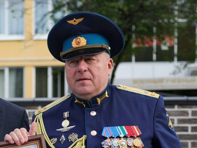 Место Романа Гольдмана в Заксобрании Красноярского края займет военный инженер из СФУ Место Романа Гольдмана в Заксобрании Красноярского края займет военный инженер из СФУ