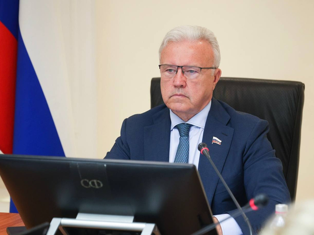 Виновным по «делу века» назначили попавшегося под руку, — Усс высказался о побеге сына
Виновным по «делу века» назначили попавшегося под руку, — Усс высказался о побеге сына