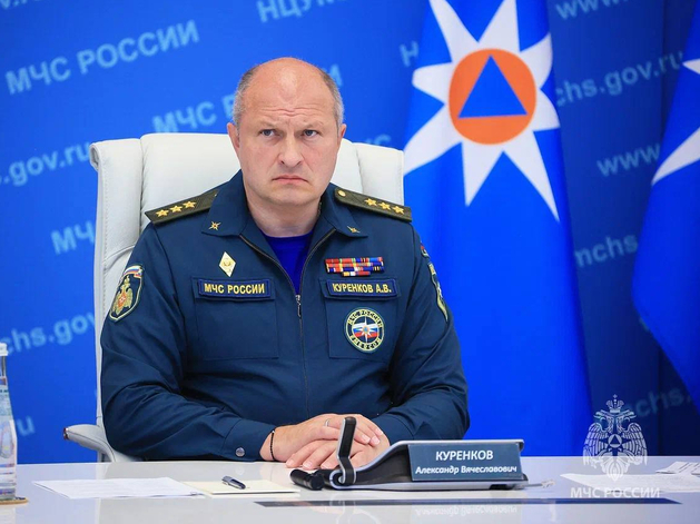 Глава МЧС потребовал от губернатора Красноярского края потушить лесные пожары к 27 июля Глава МЧС потребовал от губернатора Красноярского края потушить лесные пожары к 27 июля