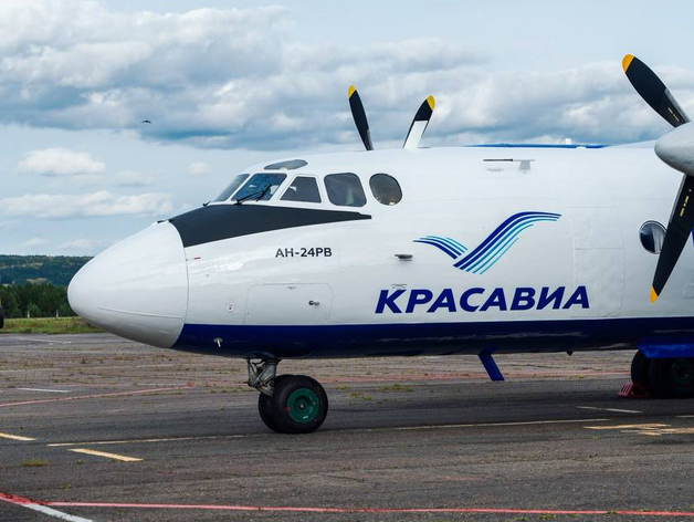 У самолета «КрасАвиа» треснуло стекло по пути в Красноярск. Что с пассажирами и экипажем?