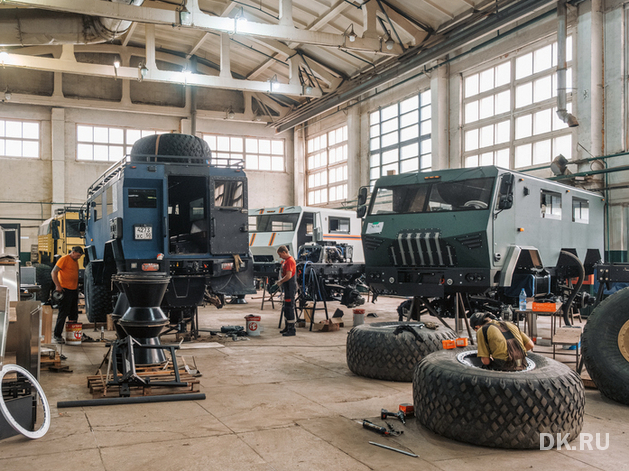 Сборка вездеходов «Варяг» на площадке компании «АльянсСервис»