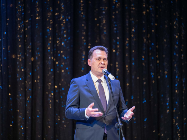 Премьер Сергей Верещагин избран новым мэром Красноярска Премьер Сергей Верещагин избран новым мэром Красноярска