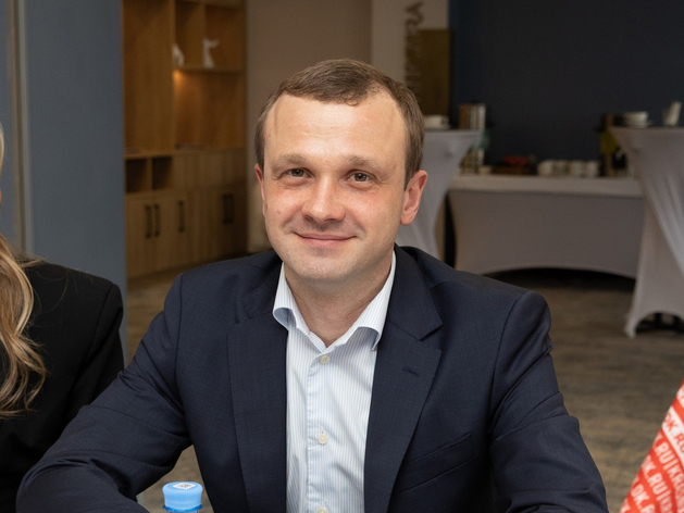 Максим Жданов, директор Премиального дополнительного офиса «Красноярск» Инвестиционного Банка Синара Максим Жданов, директор Премиального дополнительного офиса «Красноярск» Инвестиционного Банка Синара